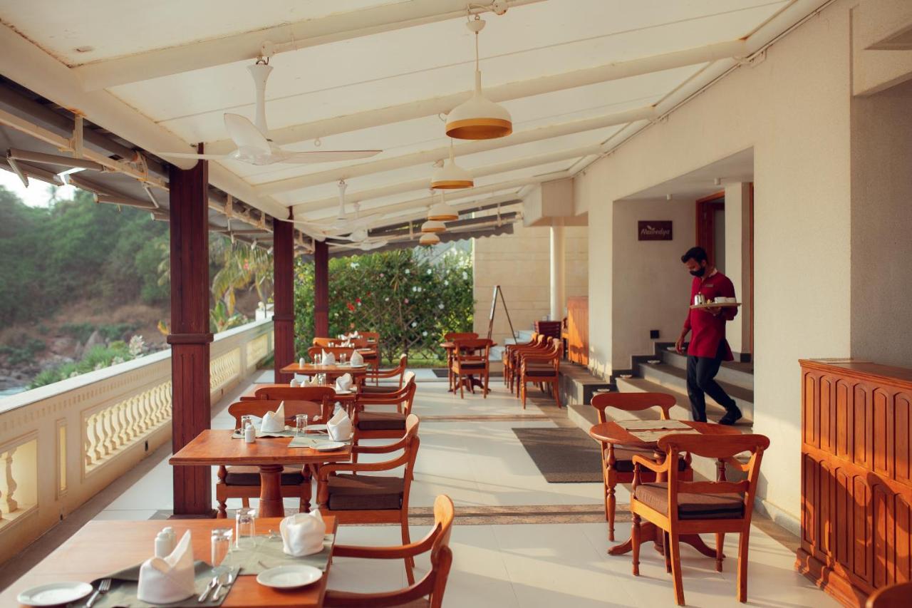 Rockholm At The Light House Beach Kovalam Luaran gambar