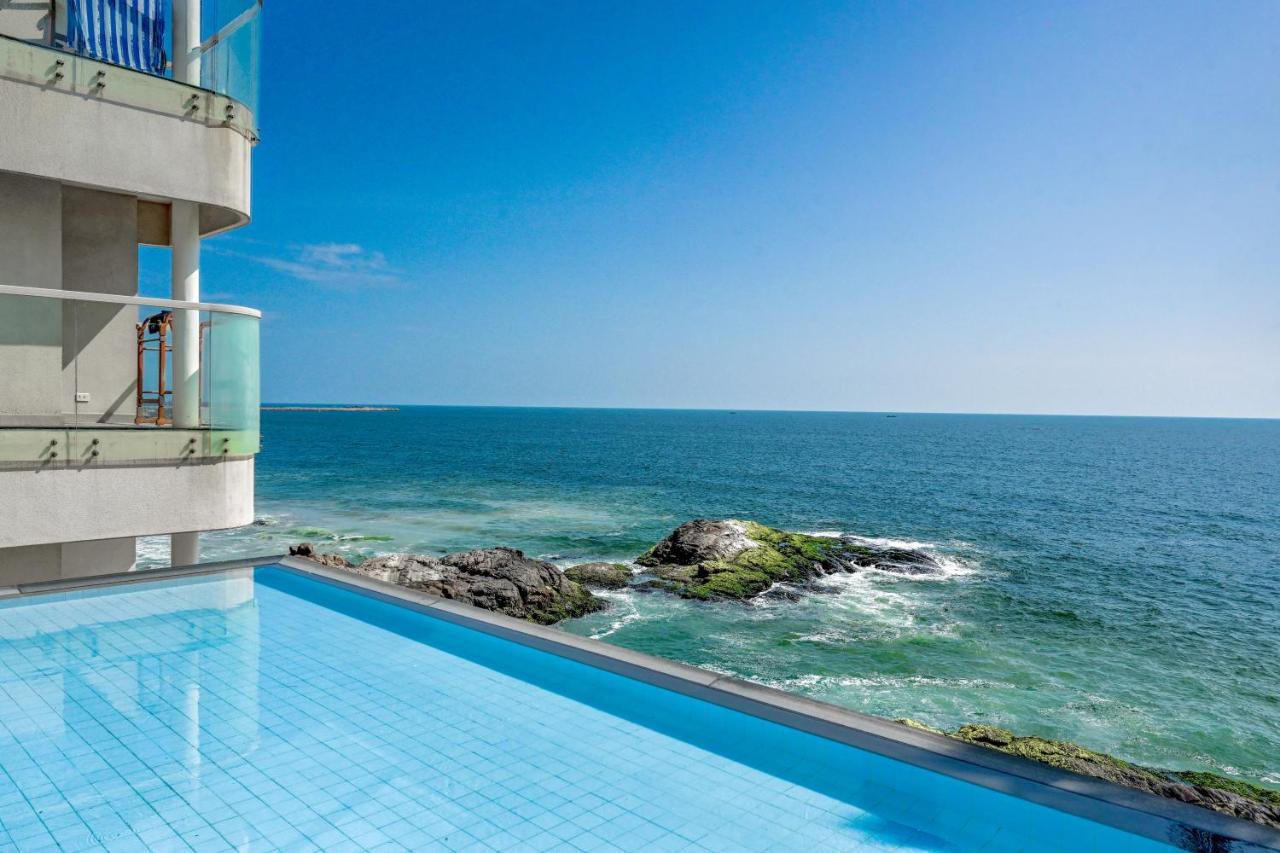 Rockholm At The Light House Beach Kovalam Luaran gambar