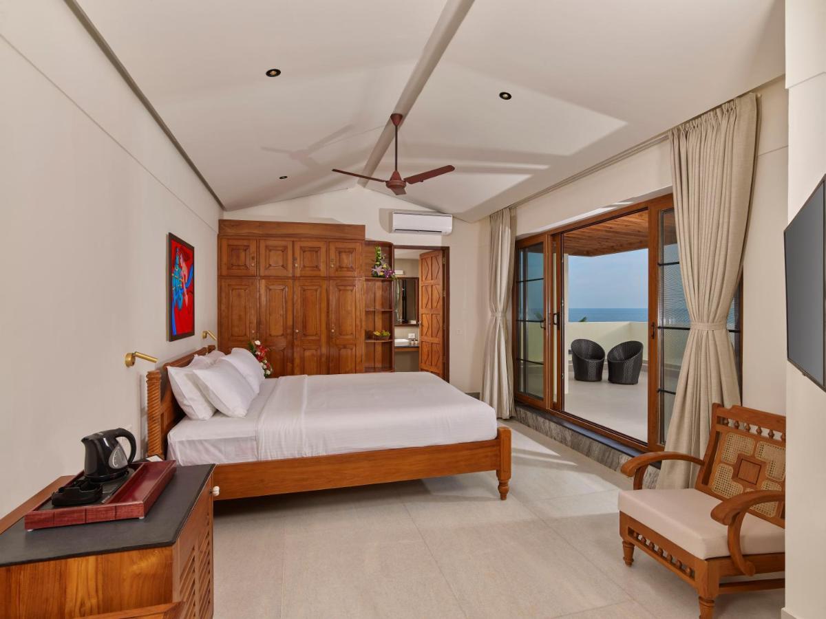 Rockholm At The Light House Beach Kovalam Luaran gambar