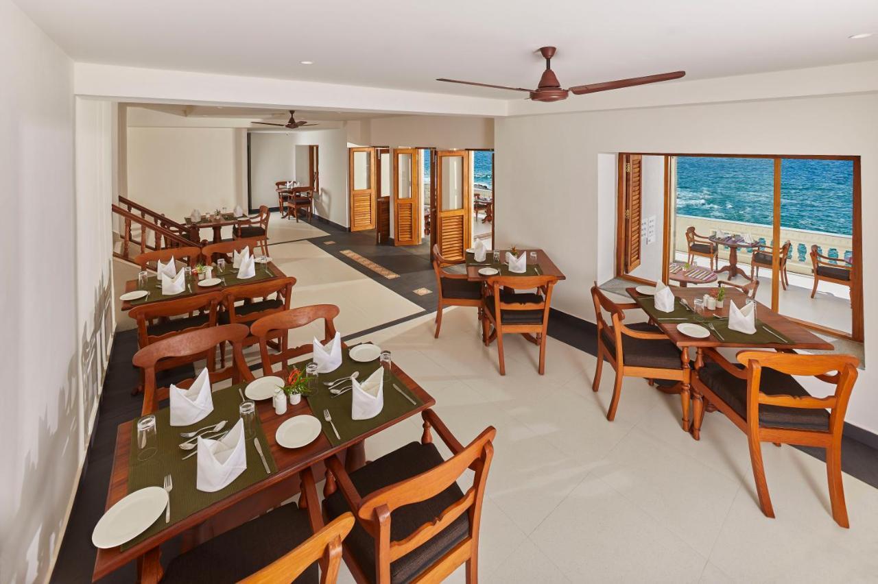 Rockholm At The Light House Beach Kovalam Luaran gambar